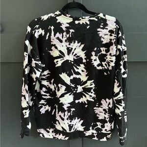 Athleta crew neck sweatshirt